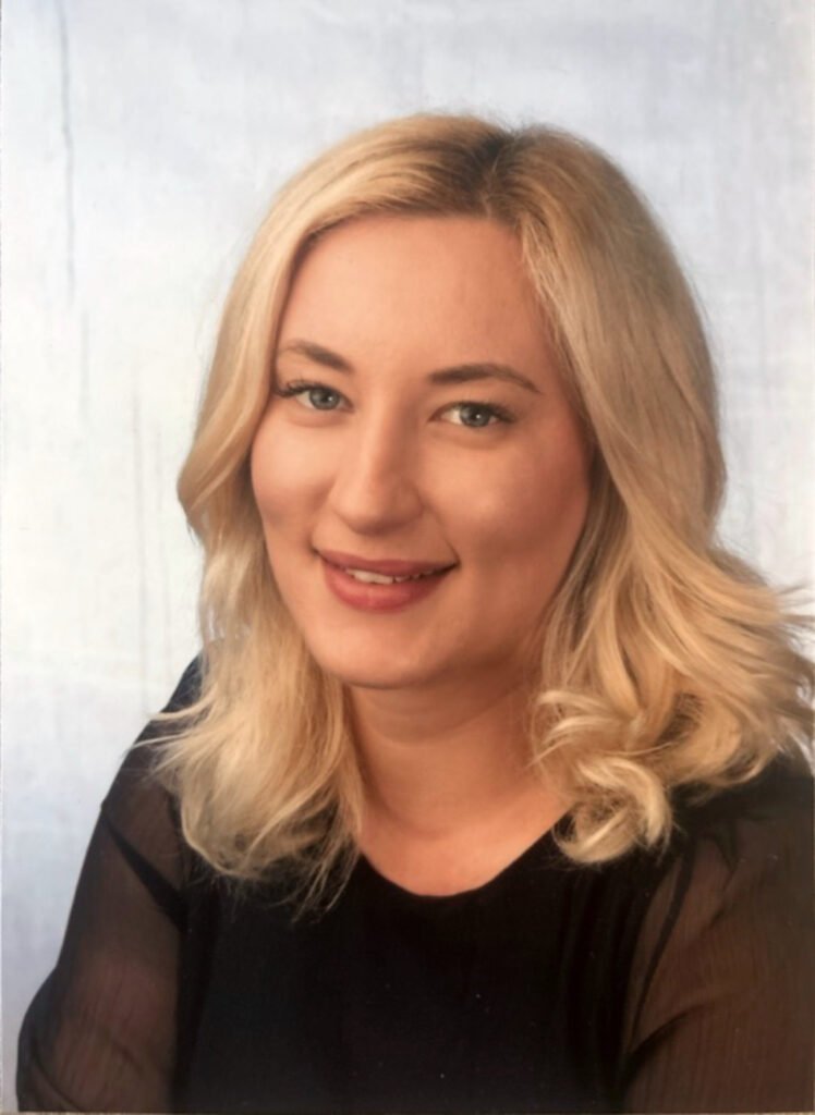 Jelena, Gründerin von eigentlichnoch.de