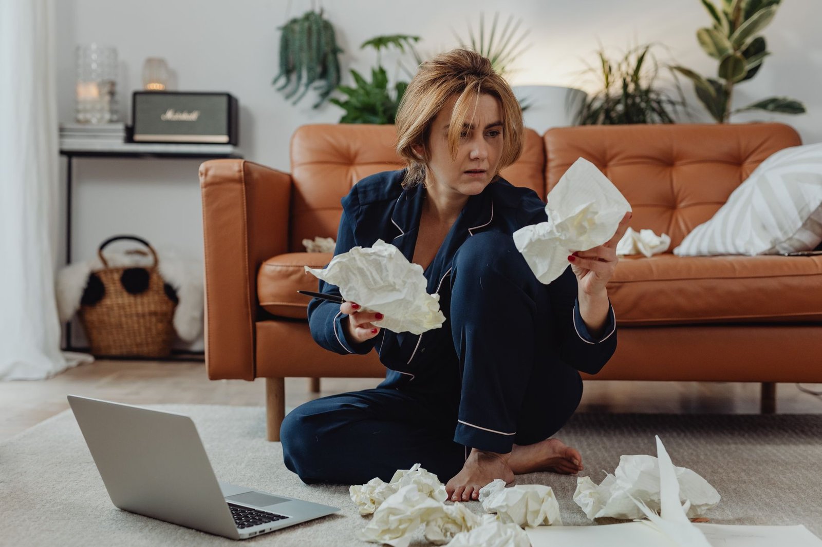 Mental Load: 10 Anzeichen, dass du im Alltag an alles denken musst