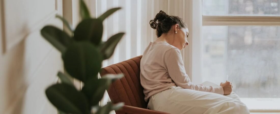 „Ich bin nicht gut genug“: Woher das Gefühl kommt und was dir hilft